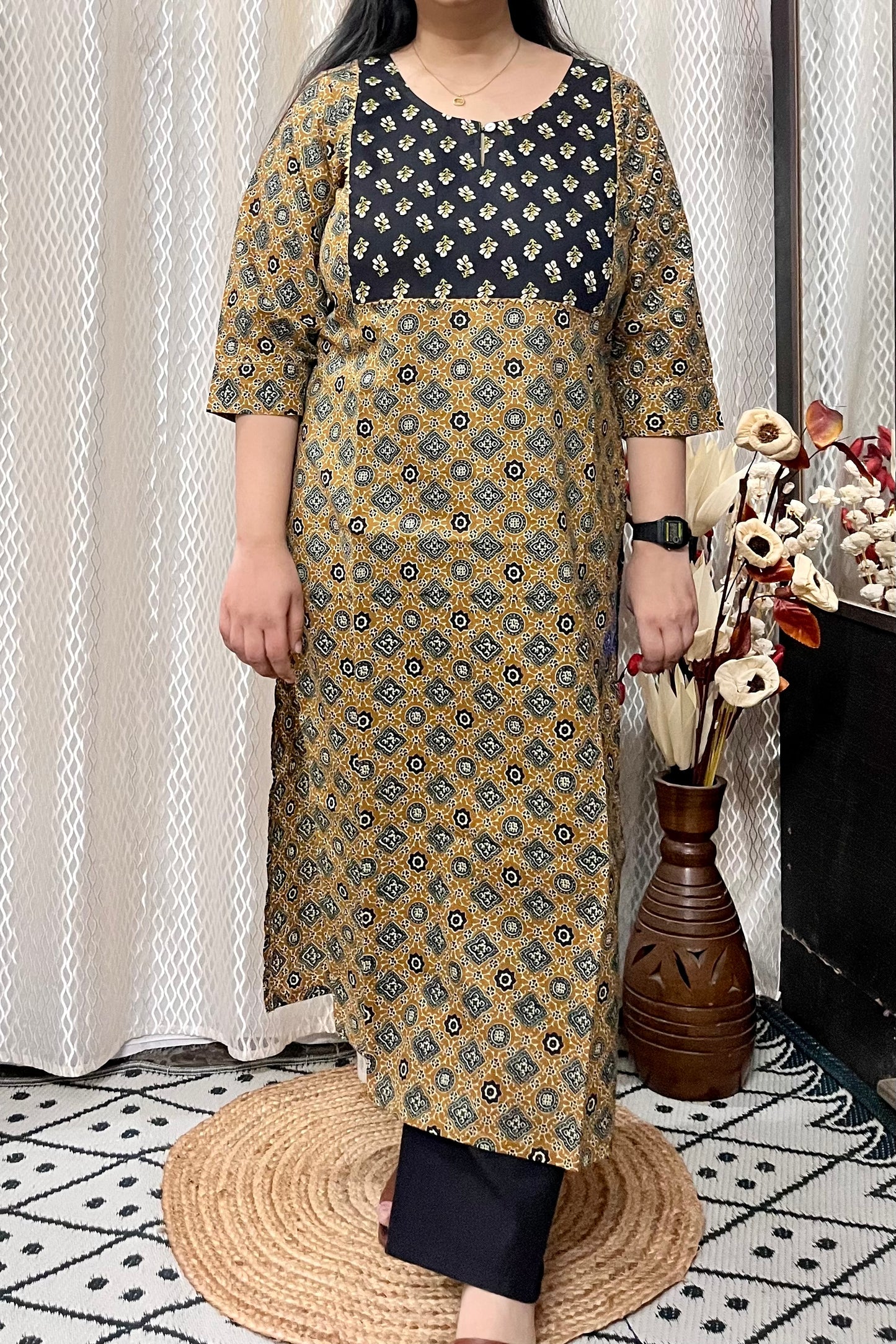 Kaali Ghata Kurta