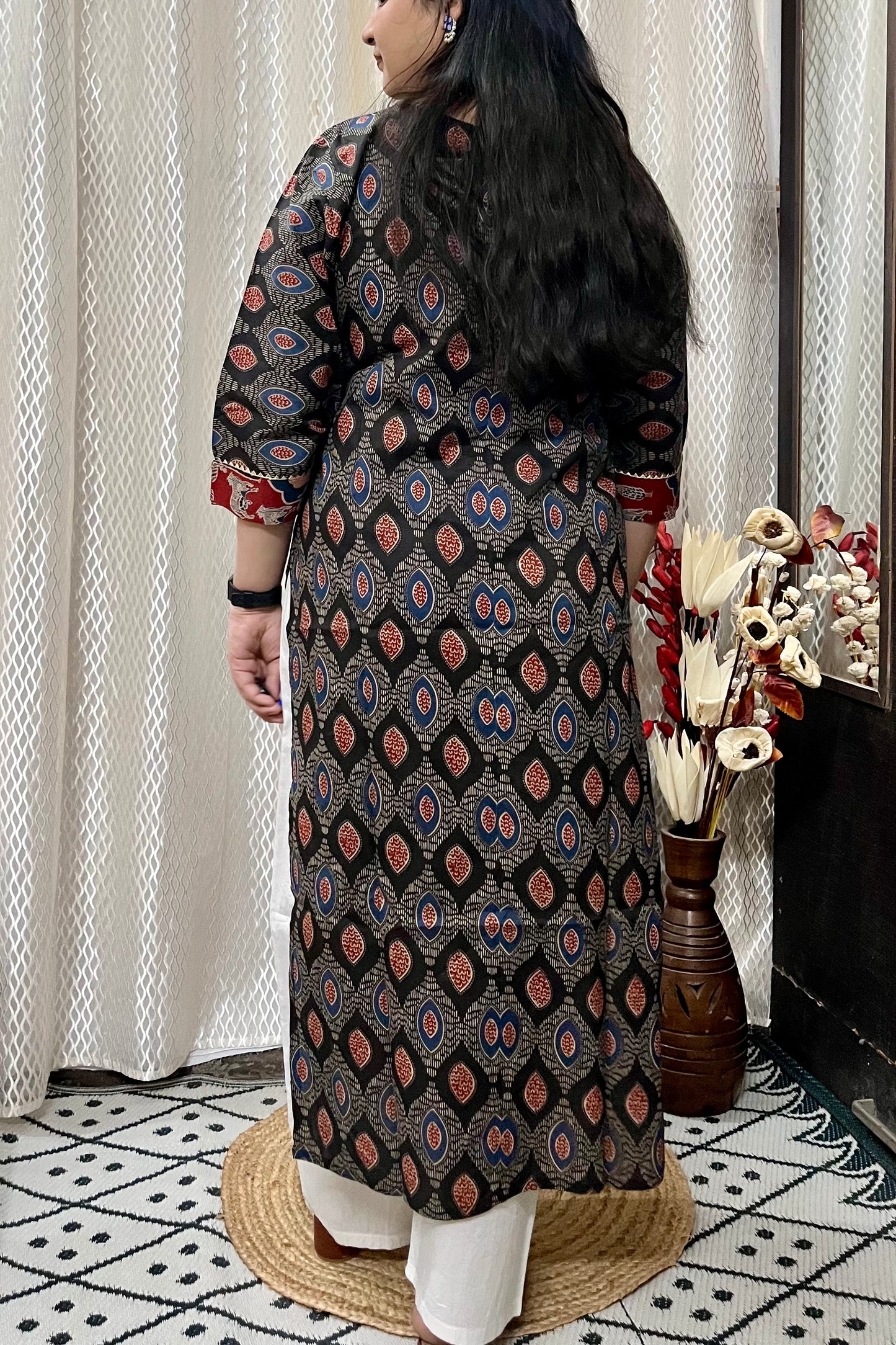 Black Temple Kurta