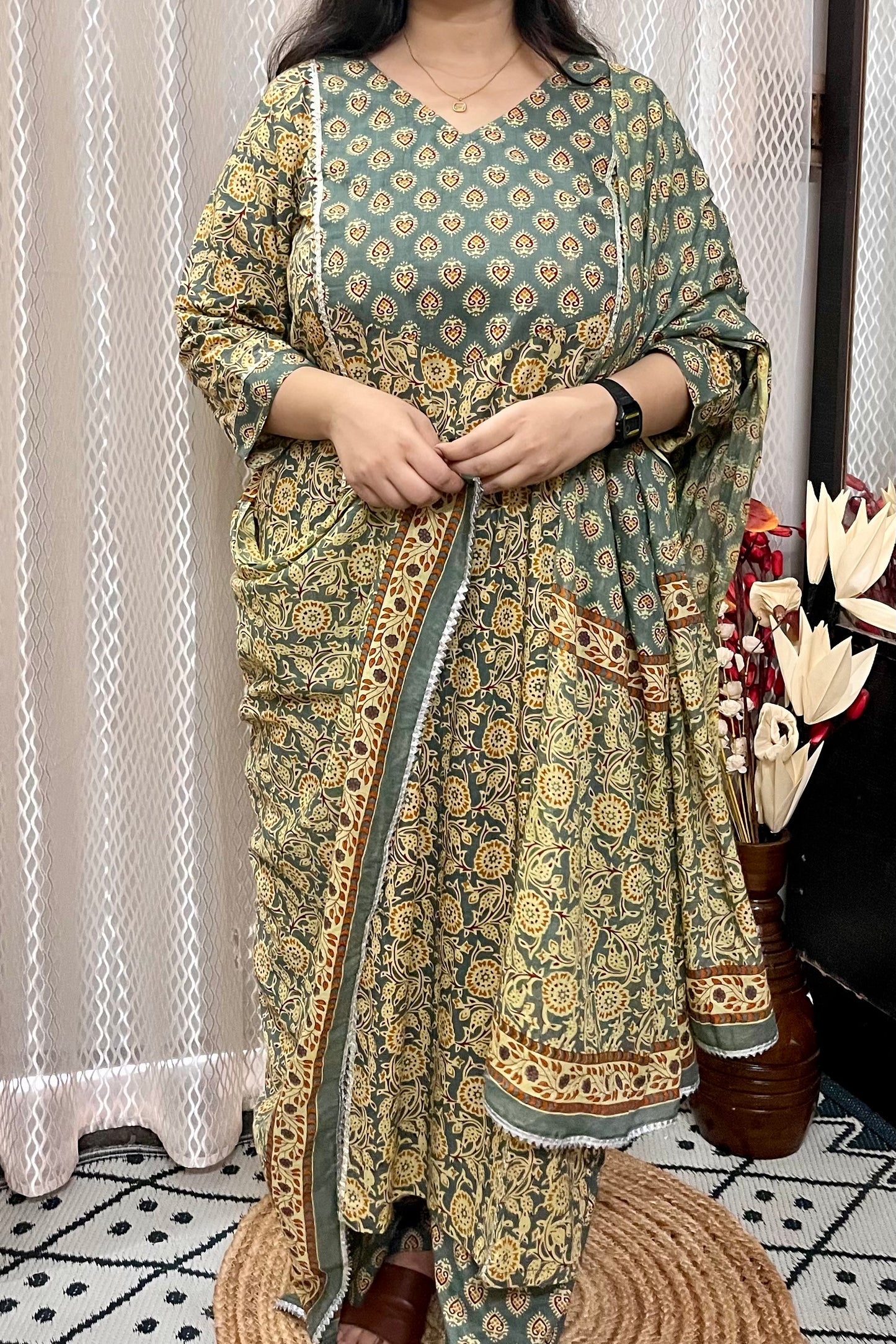 GREEN SUIT SET WITH MULMUL DUPATTA