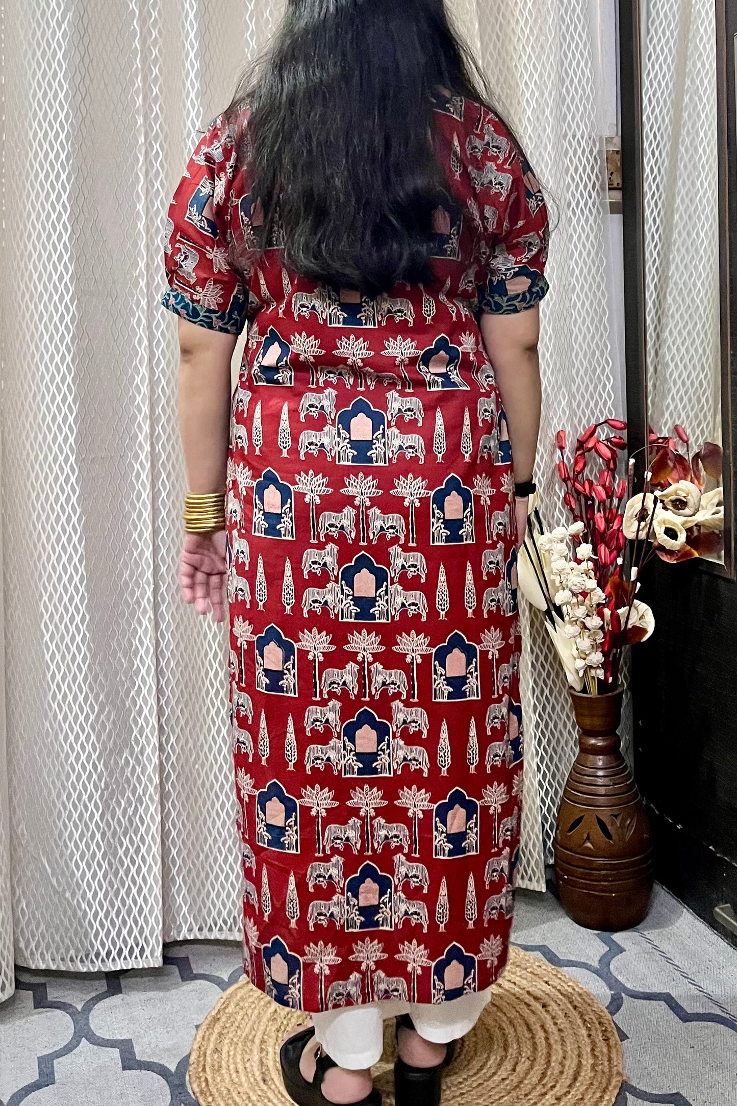 Temple kurti
