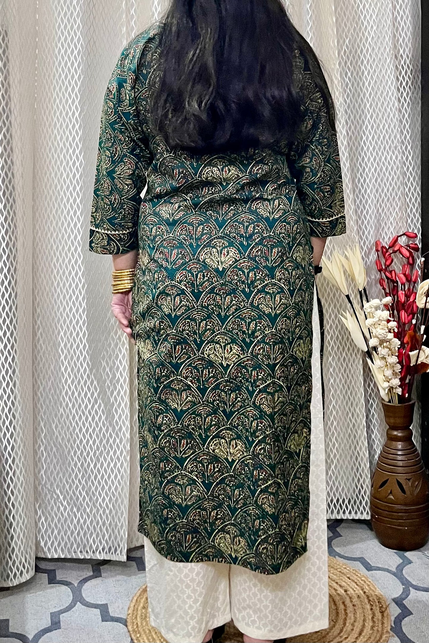 Green Ajrakh Kurta With Slit Buttons