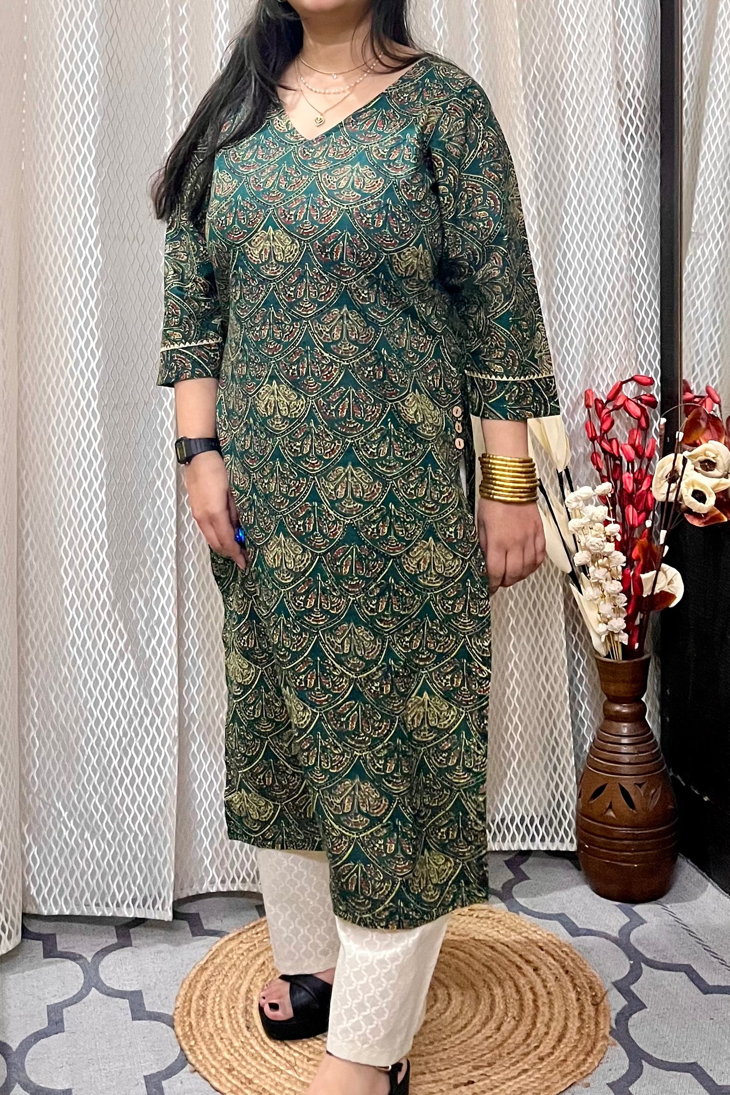 Green Ajrakh Kurta With Slit Buttons