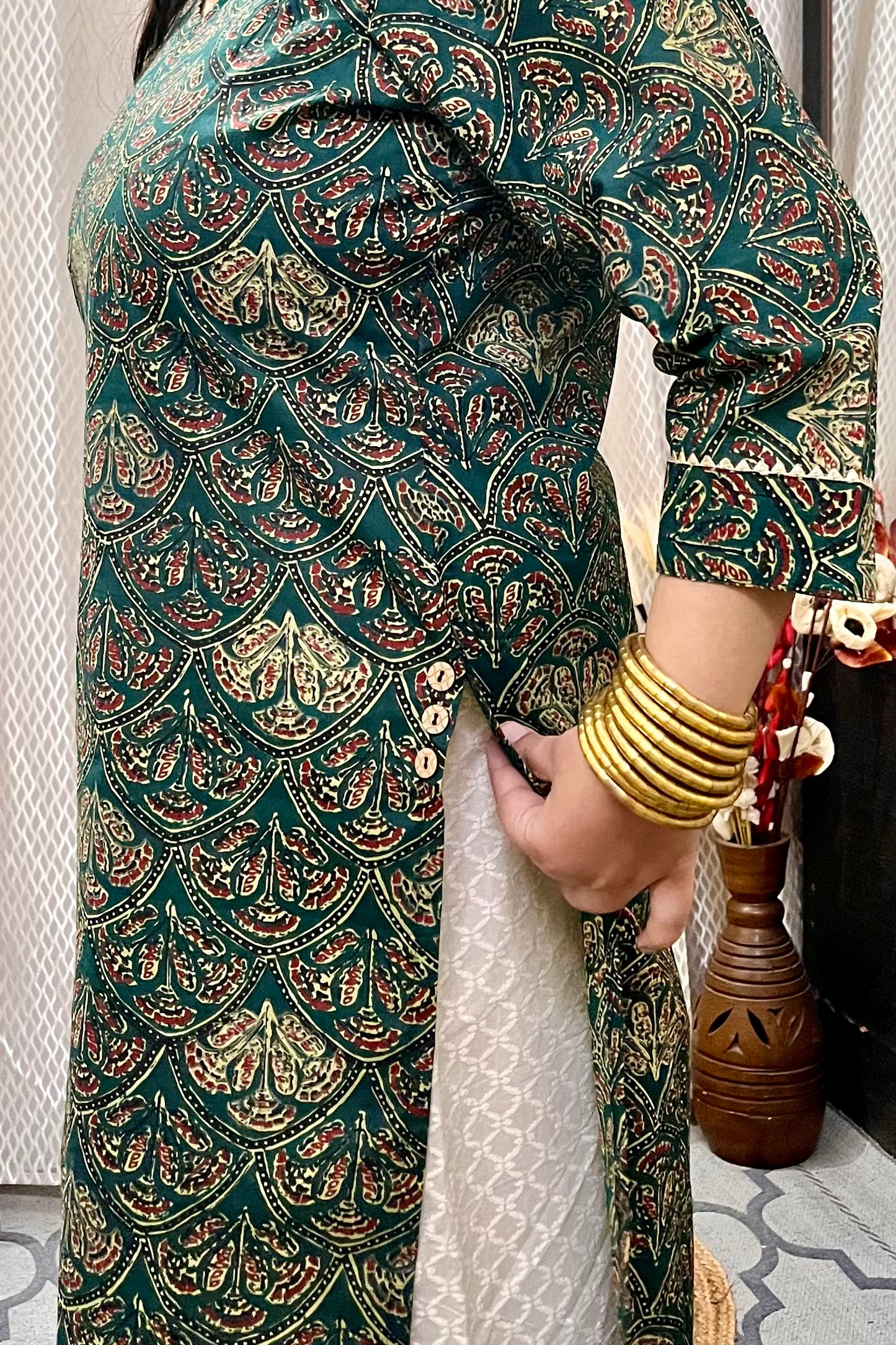 Green Ajrakh Kurta With Slit Buttons