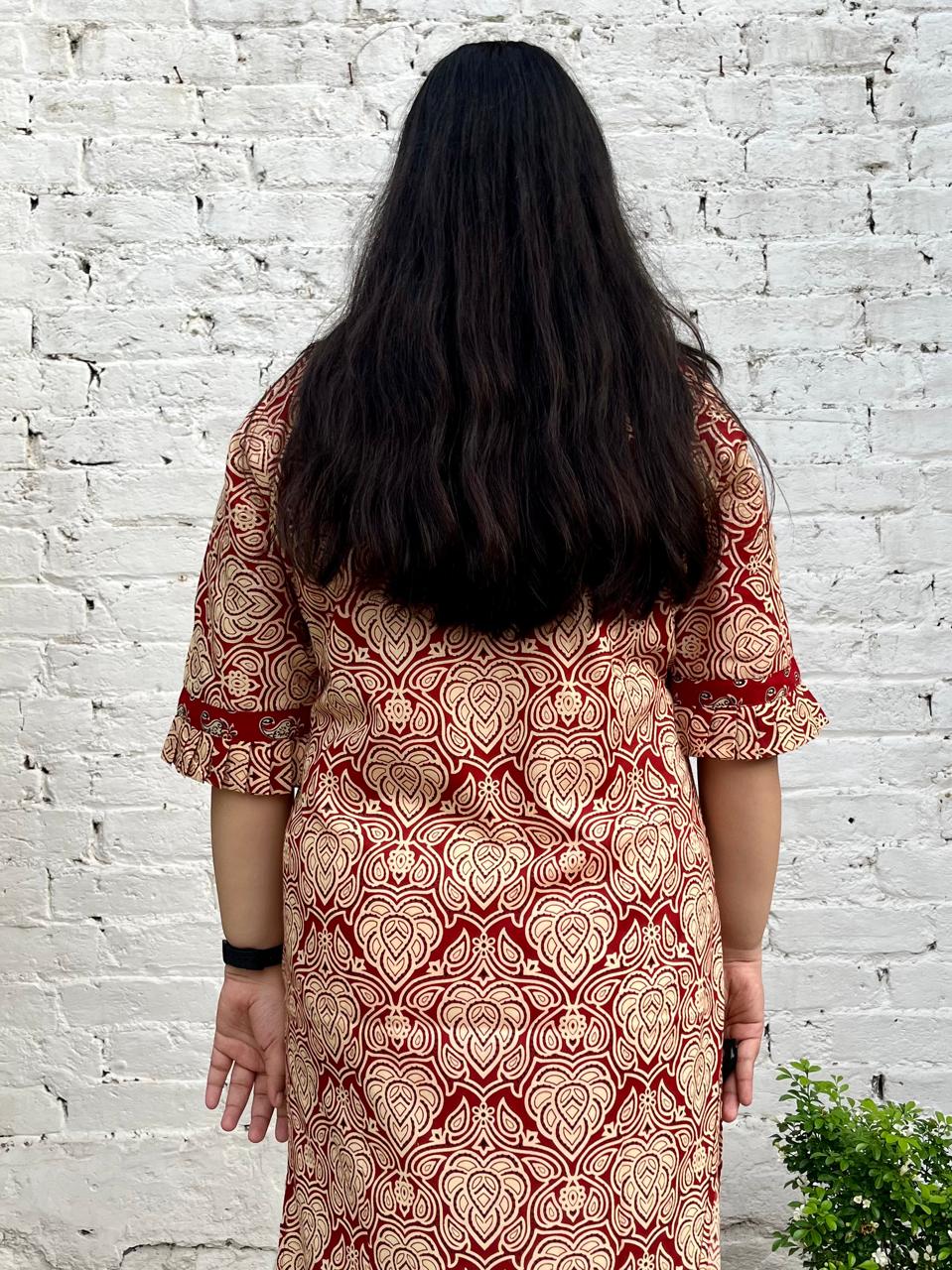 MAROON PLEATED SLEEVE KURTA