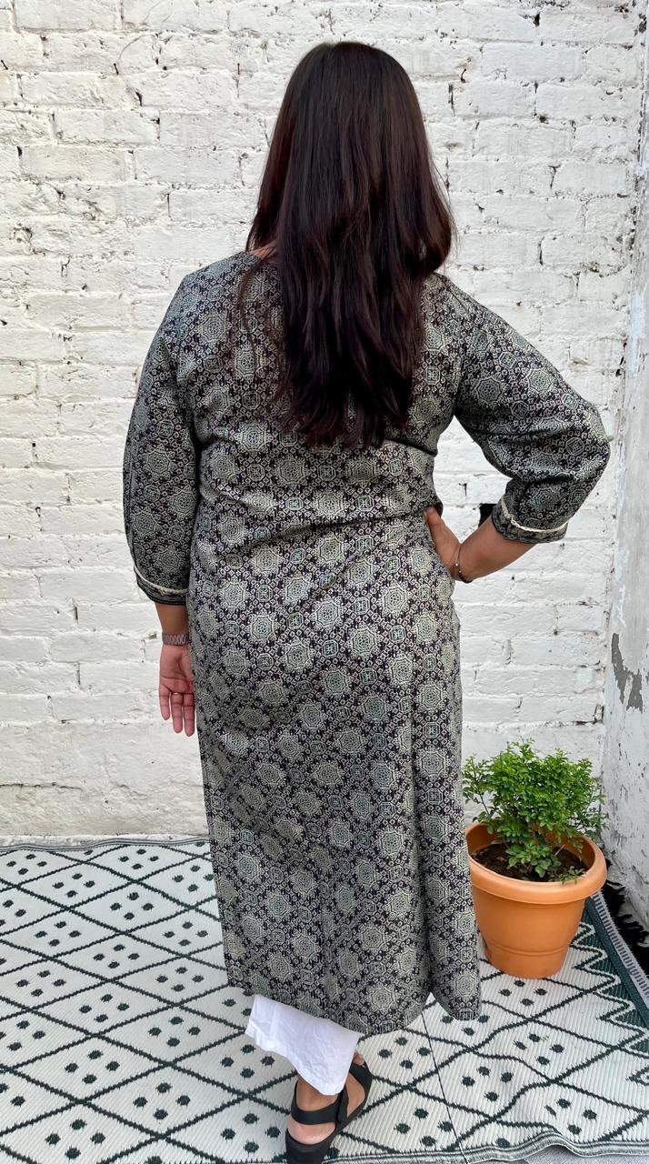 BLACK KANTHA KURTA