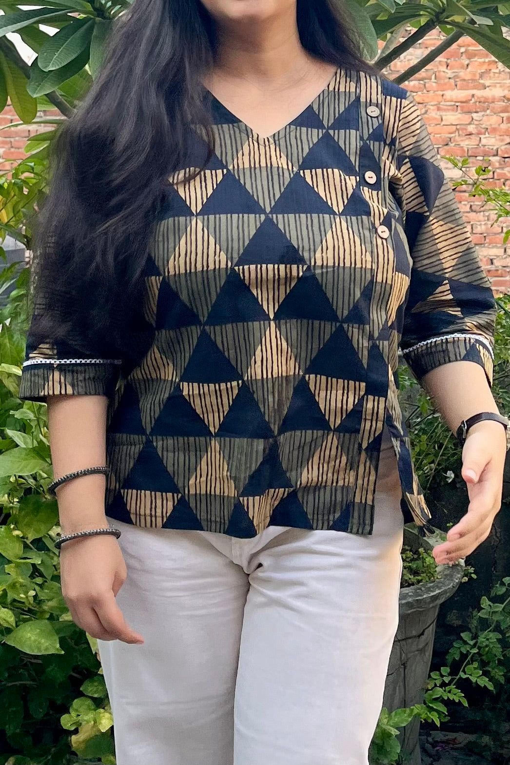 Neelkamal geometric cotton top