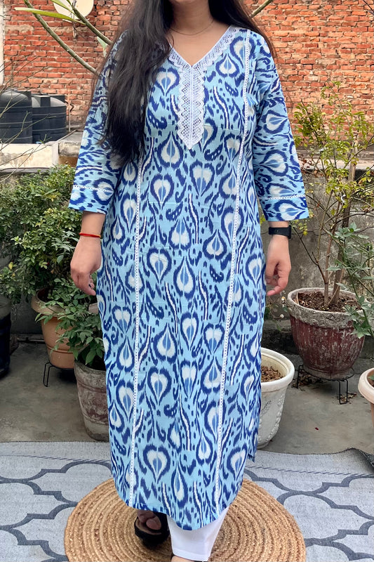 'Asmaan' Mulmul kurti in Bluecolour